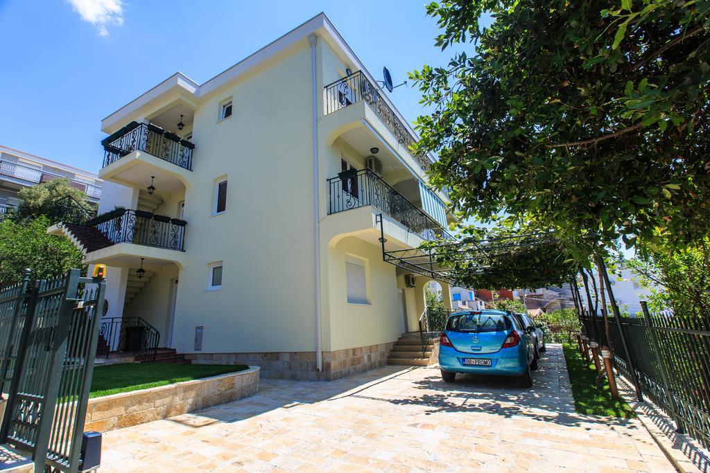 Apartments Aleksic Bar Exterior photo